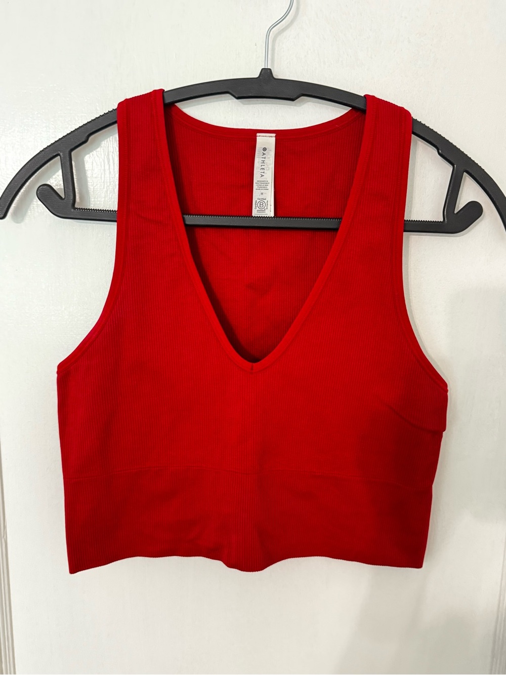 Athleta Red V-Neck Ribbed Crop Tank Top